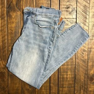 Mid Rise Lucky Brand Jeans - Ava
